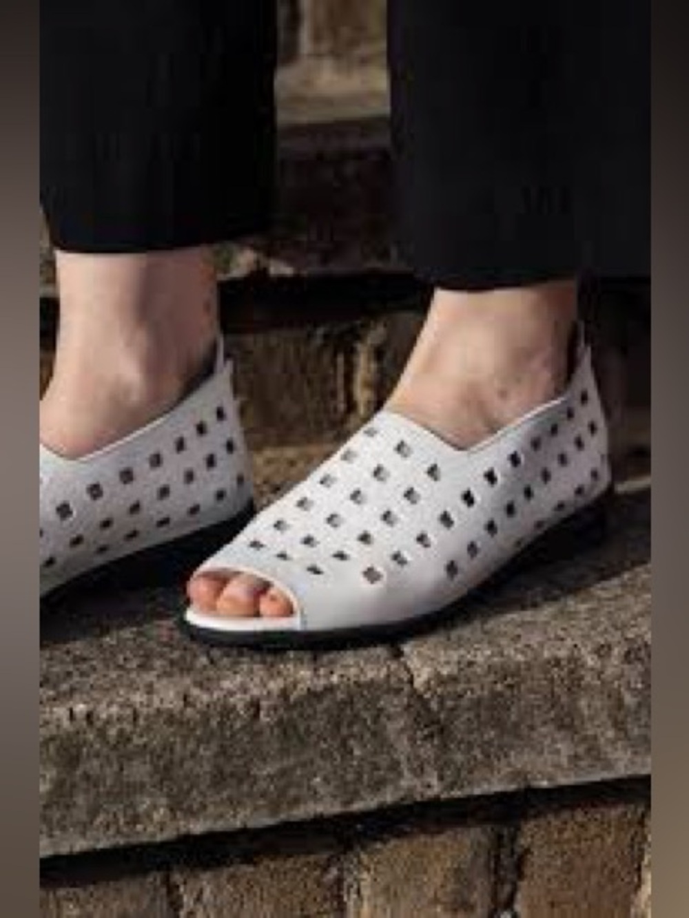 ARCHE DRICK IN BLANCO, White Lesther Slip On Sandal Shoes Size42